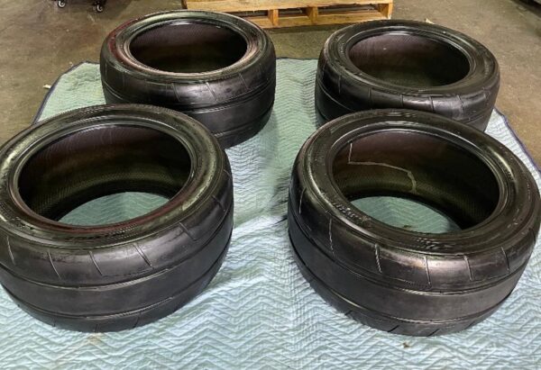 4 NEW DODGE DEMON TIRES in GREAT CONDITION Size 315/40/R18
